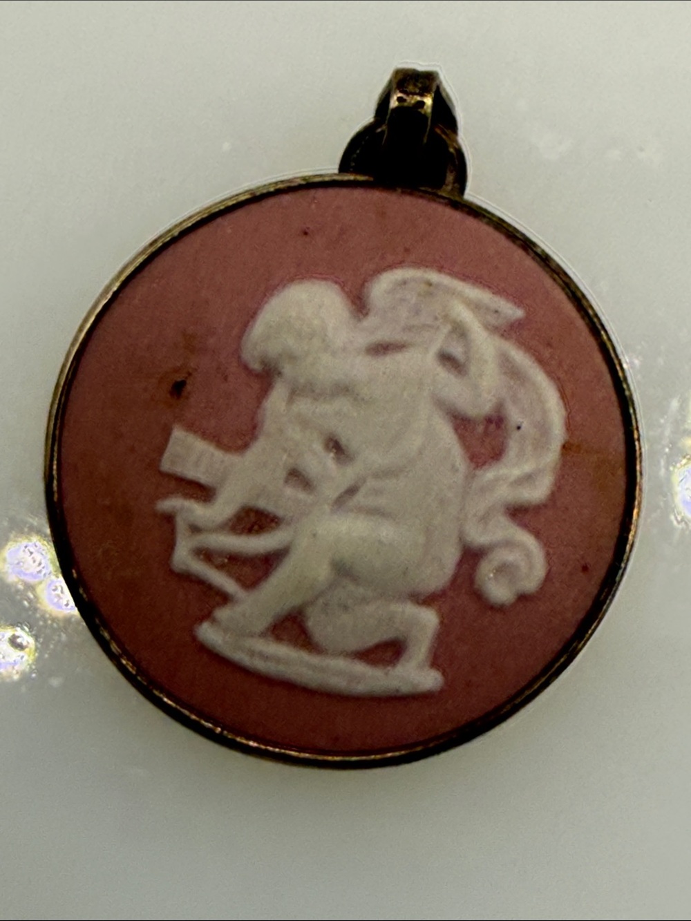 Antique sterling silver Pink lilac Wedgewood Cameo Disc Pendant charm cherub ⭐️ - Picture 3 of 16